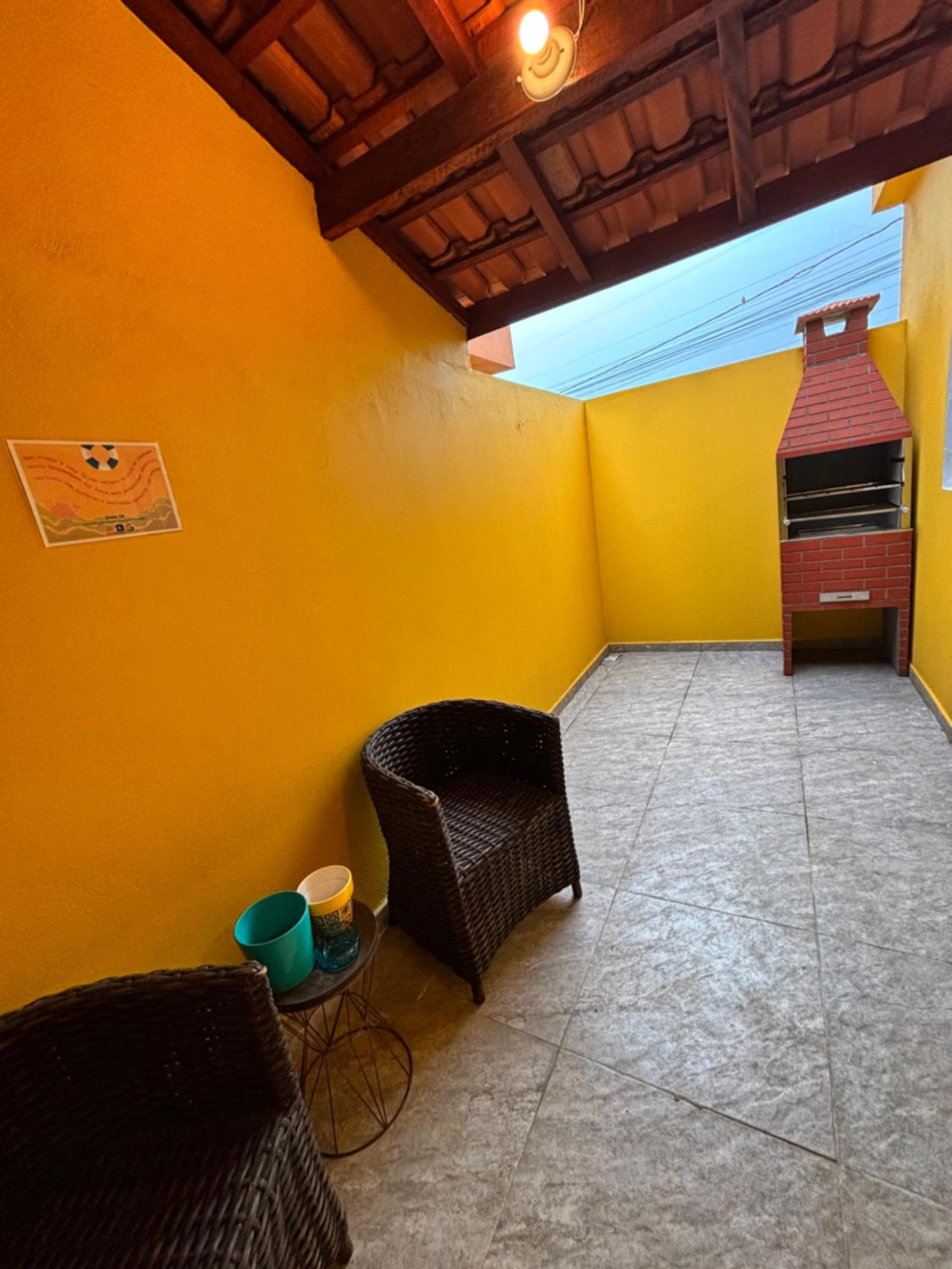 CASA NA PRAIA DO JEQUITIBA - CONDOMÍNIO COM PISCINA E CHURRASQUEIRA INDIVIDUAL - A 500m da praia