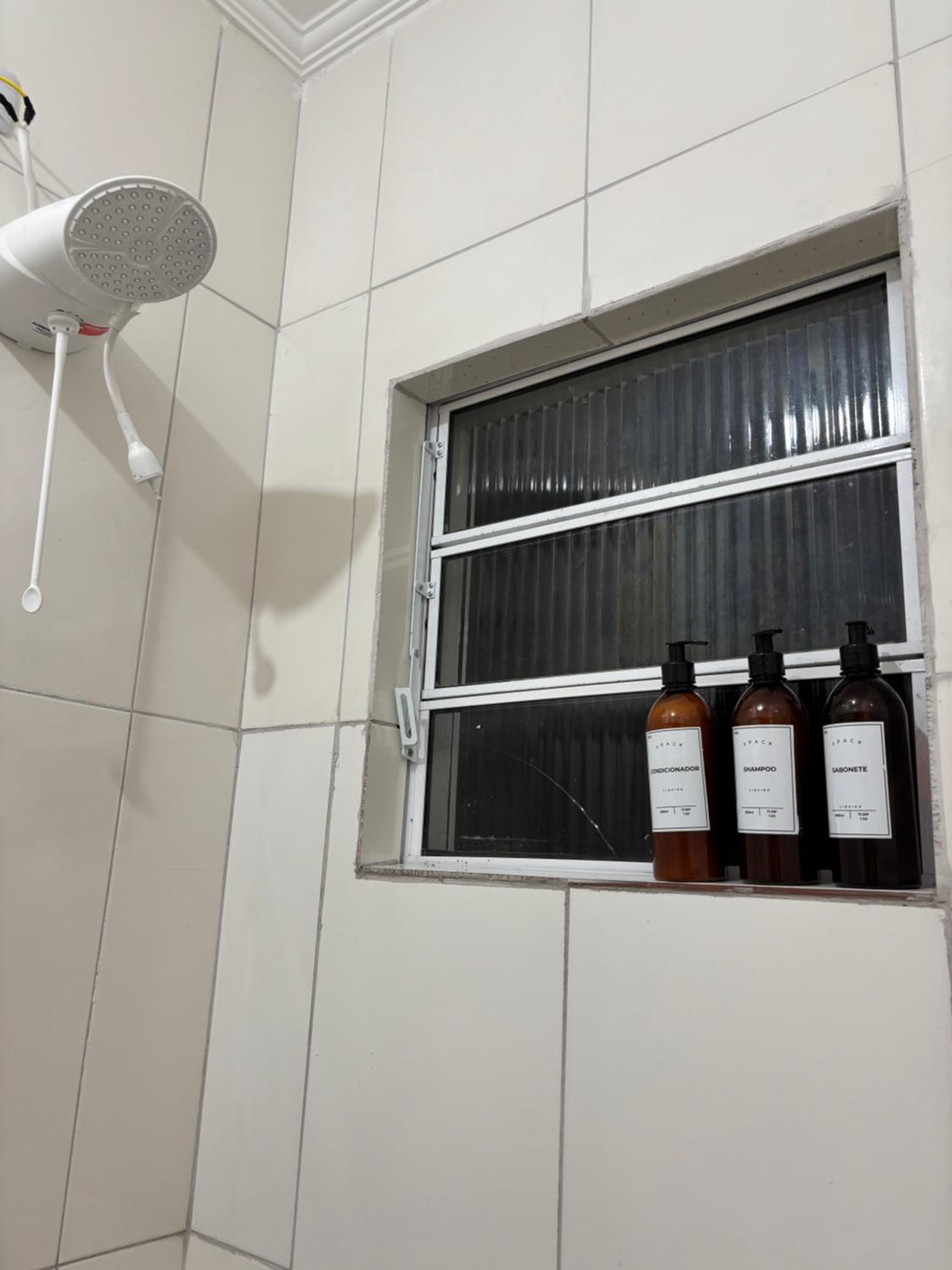 CASA NA PRAIA DO JEQUITIBA - CONDOMÍNIO COM PISCINA E CHURRASQUEIRA INDIVIDUAL - A 500m da praia