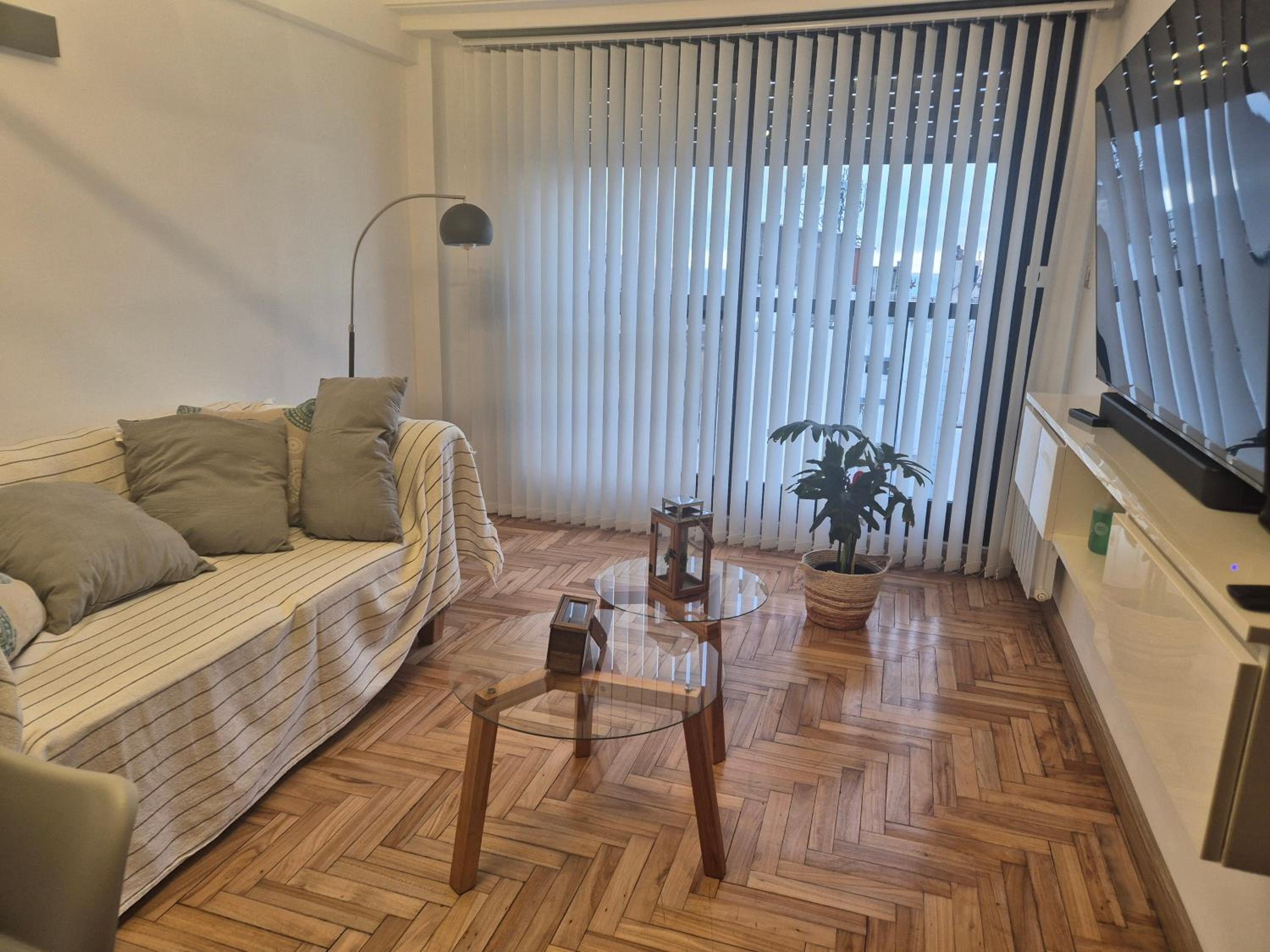 Moderno y Acogedor I