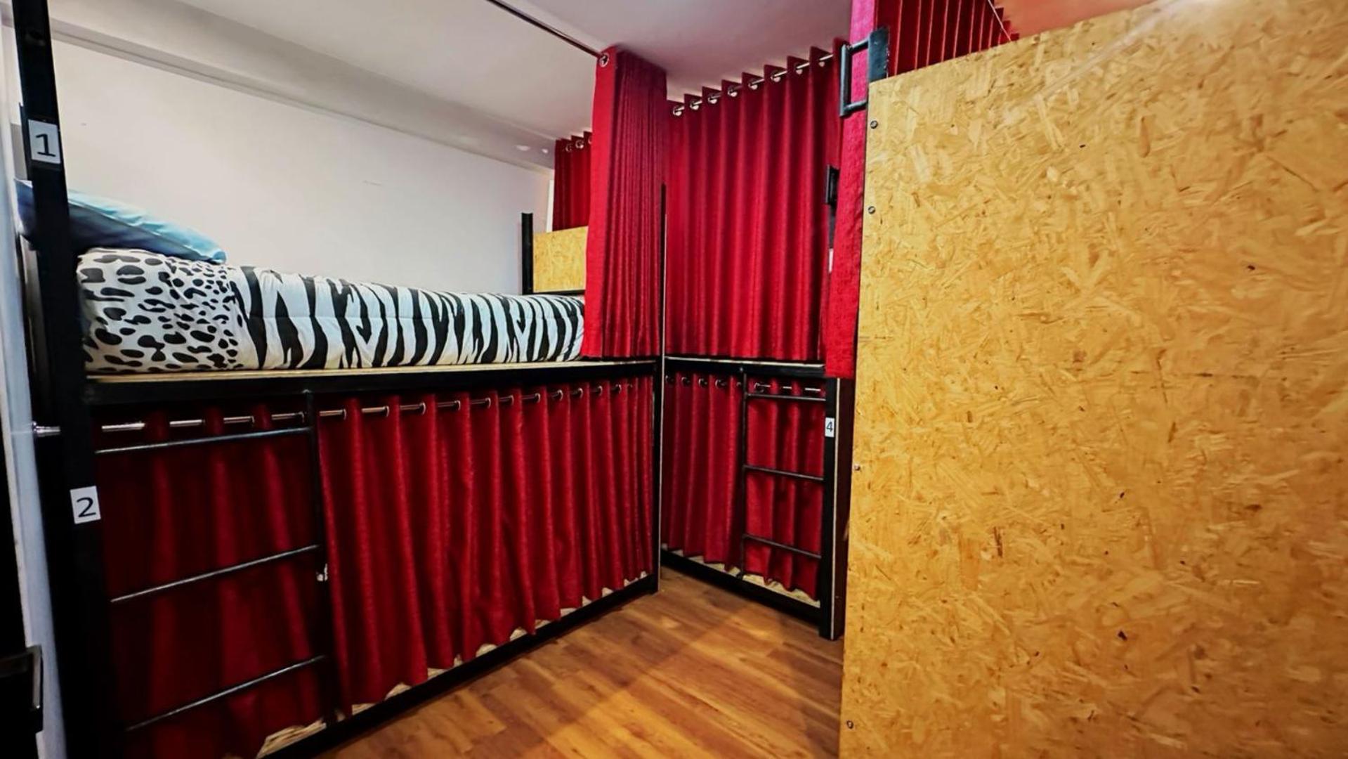 Magic Packer Hostel