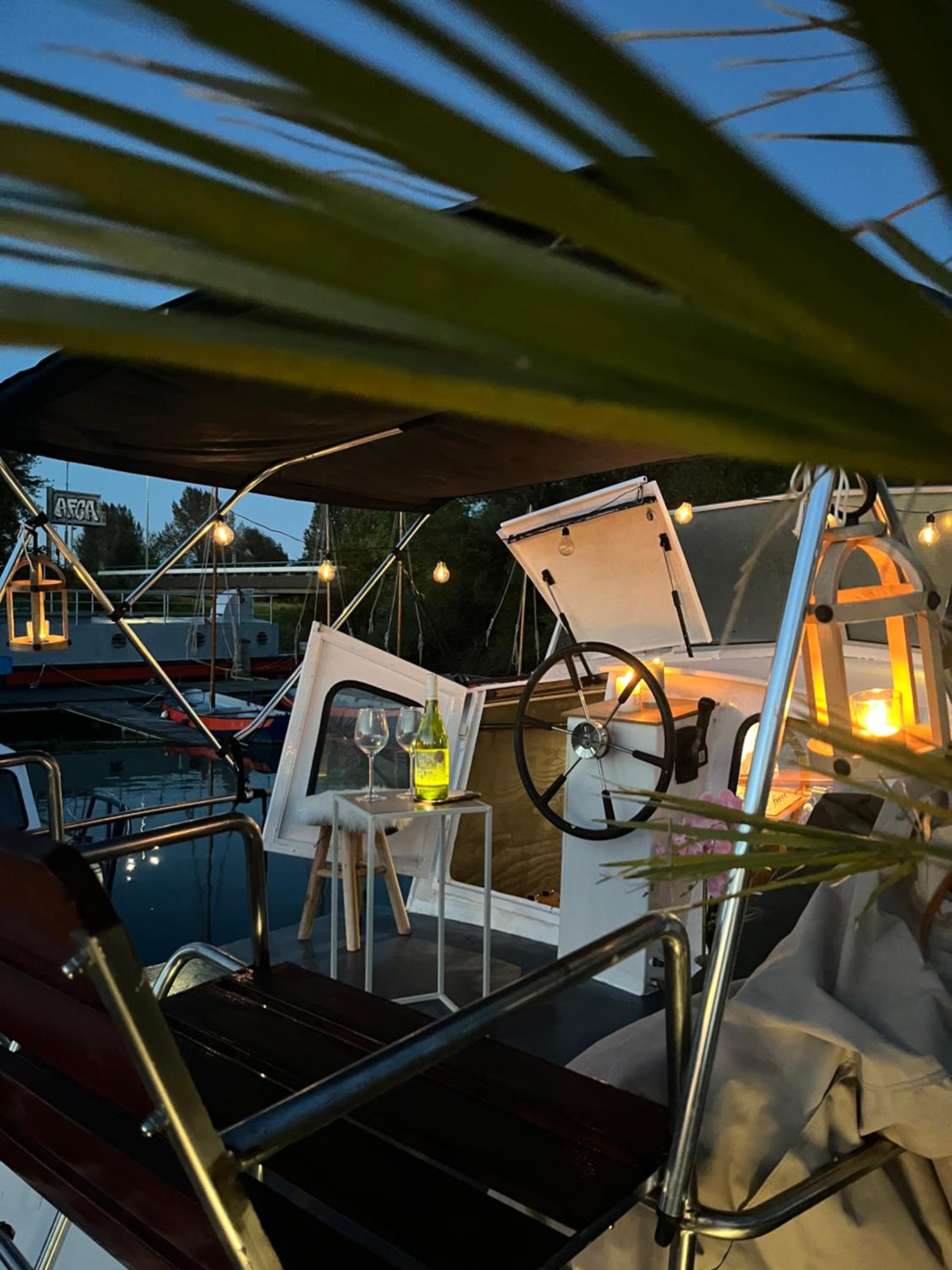 Authentic Charm Aboard The Serenity In Amsterdam