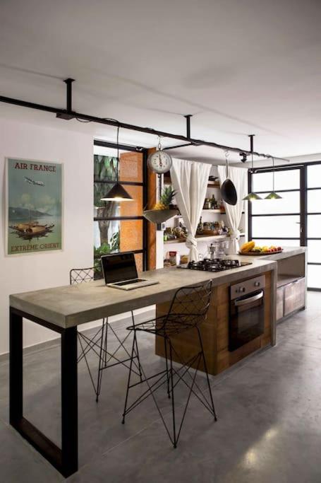 Colonial Villa in Laureles, Unique&Special House