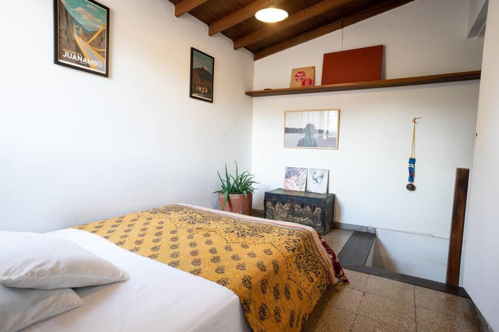 Colonial Villa in Laureles, Unique&Special House