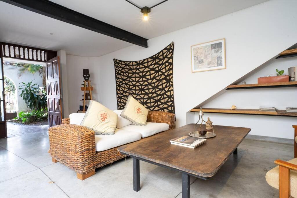 Colonial Villa in Laureles, Unique&Special House