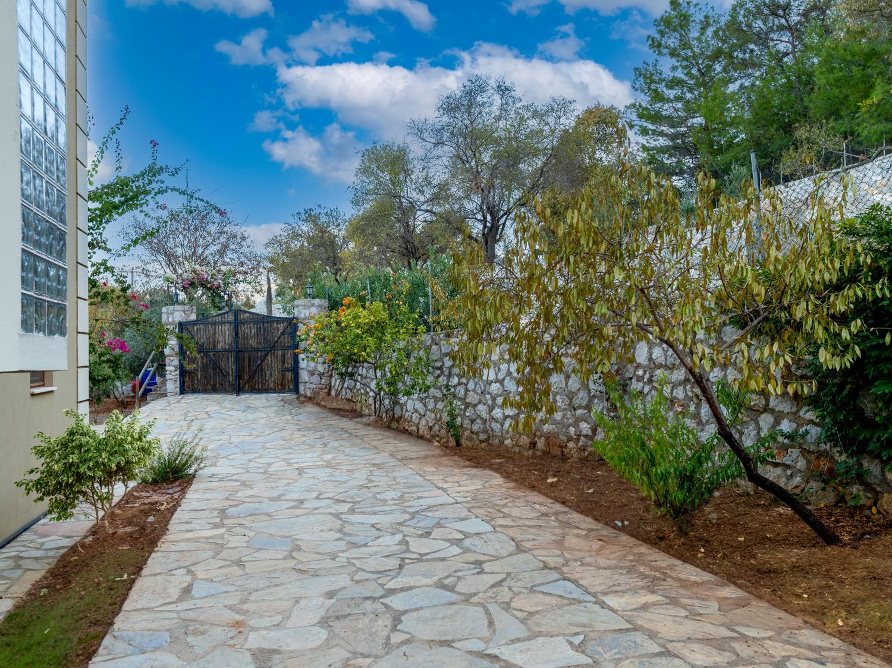 Almond Tatil Evi view 5