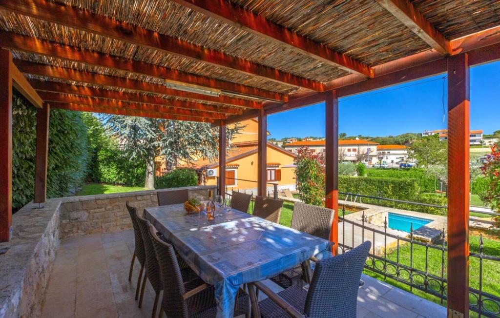 Beautiful Villa Parenzana with pool in Vizinada view 5