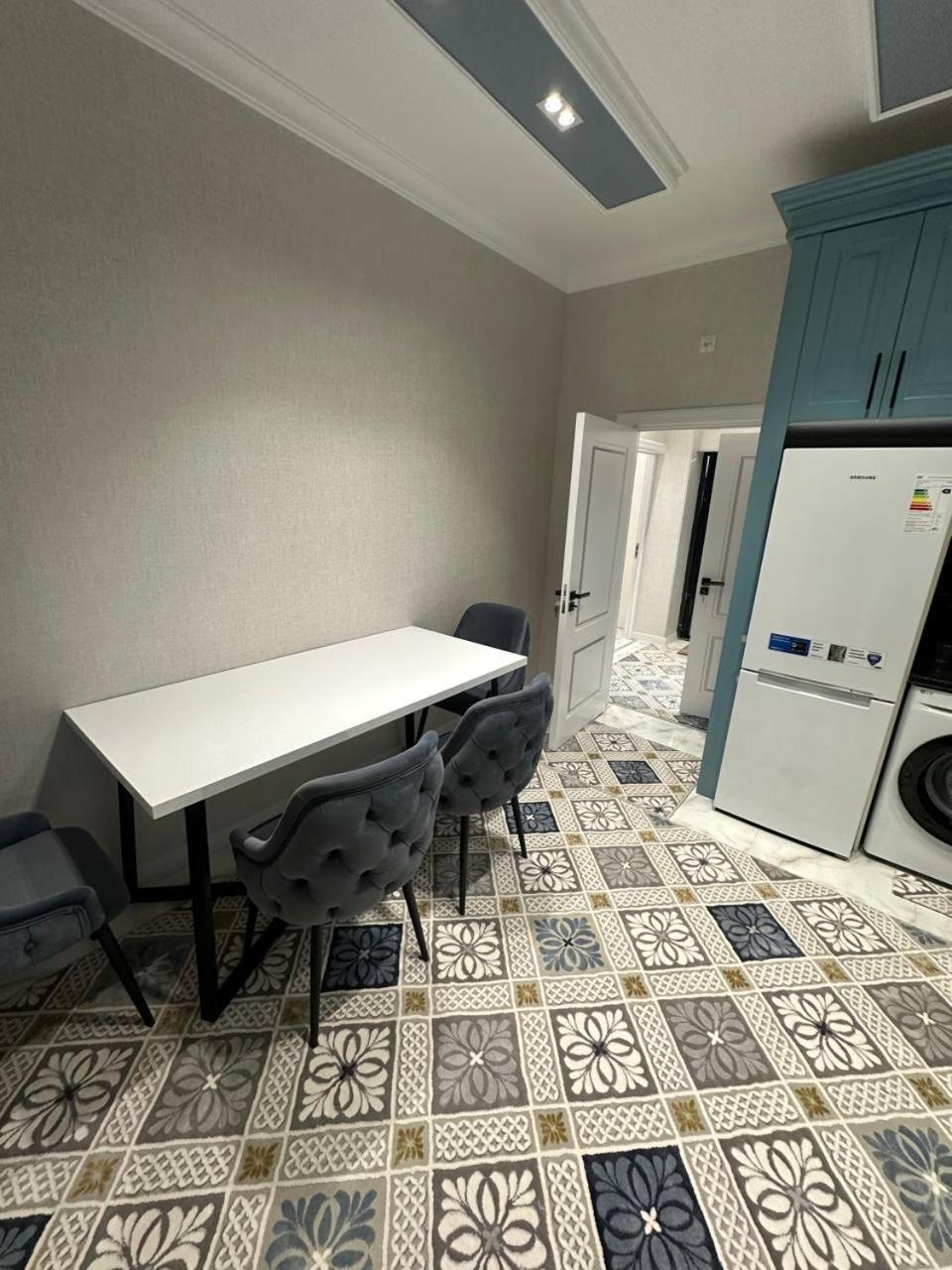 IDEAL Apartments