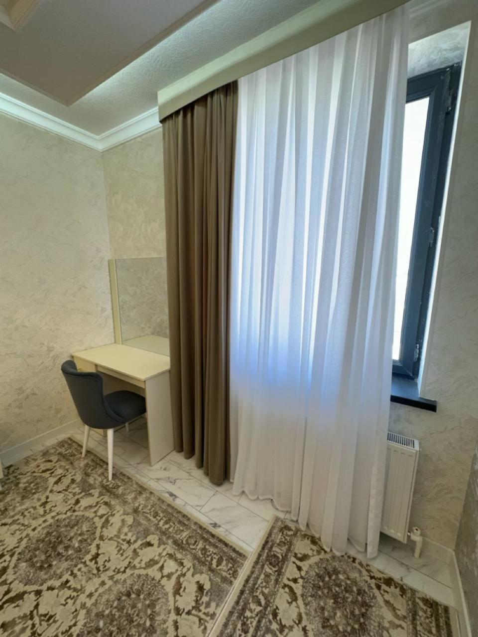 IDEAL Apartments