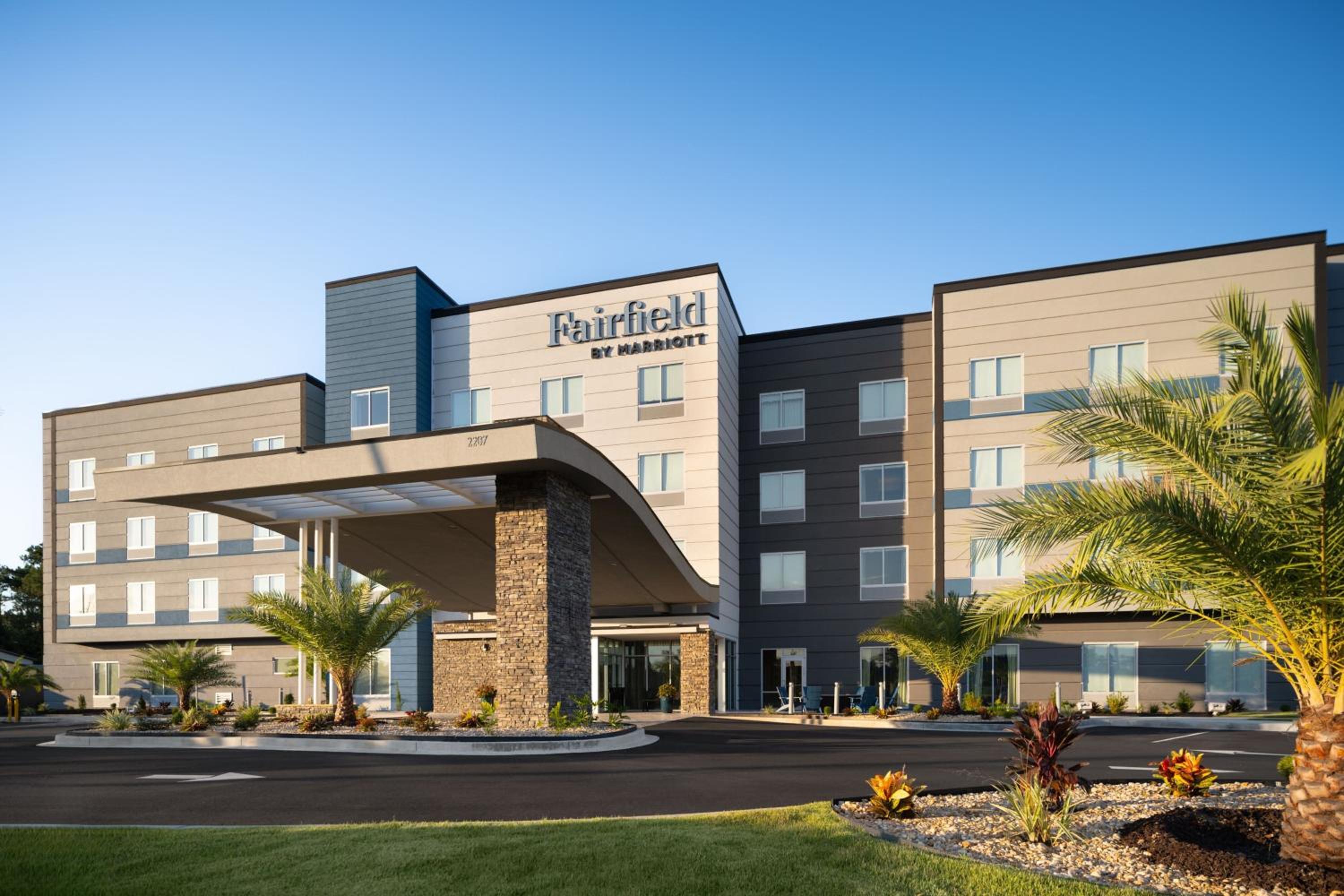 Waycross Vacations - Fairfield by Marriott Inn  Suites Waycross - Property Image 1