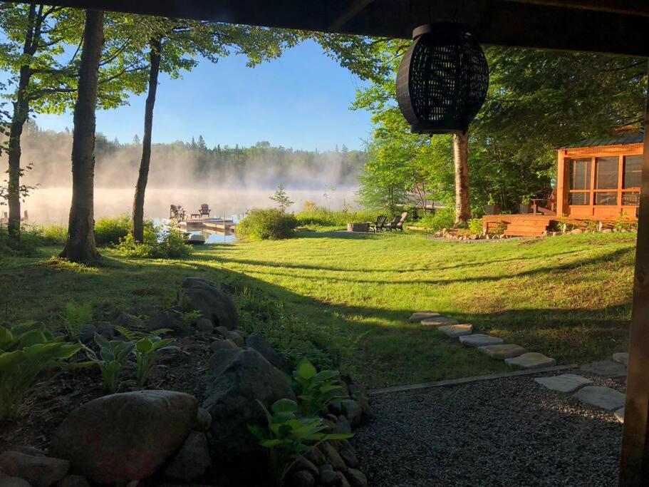Ty-Llyn - Lakeside Spa Retreat