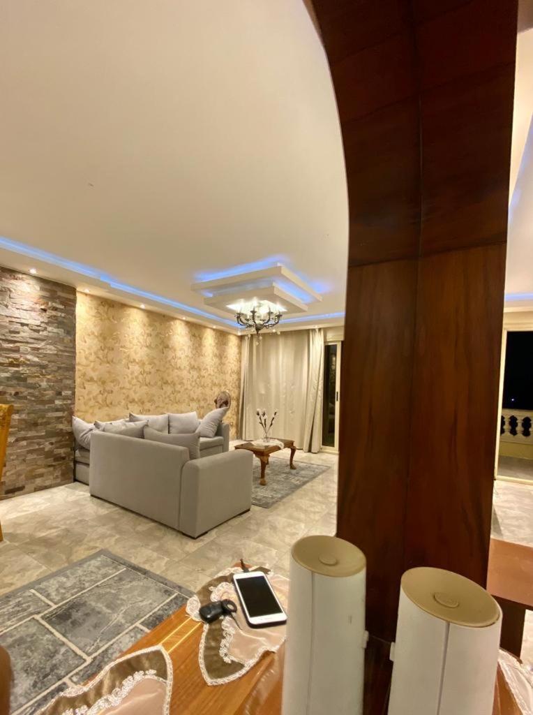 Pyramids Golf view suites
