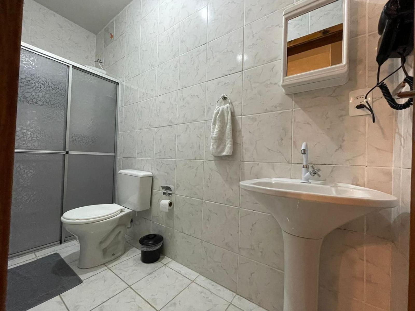 Large Studios 2km from Vila Germanica