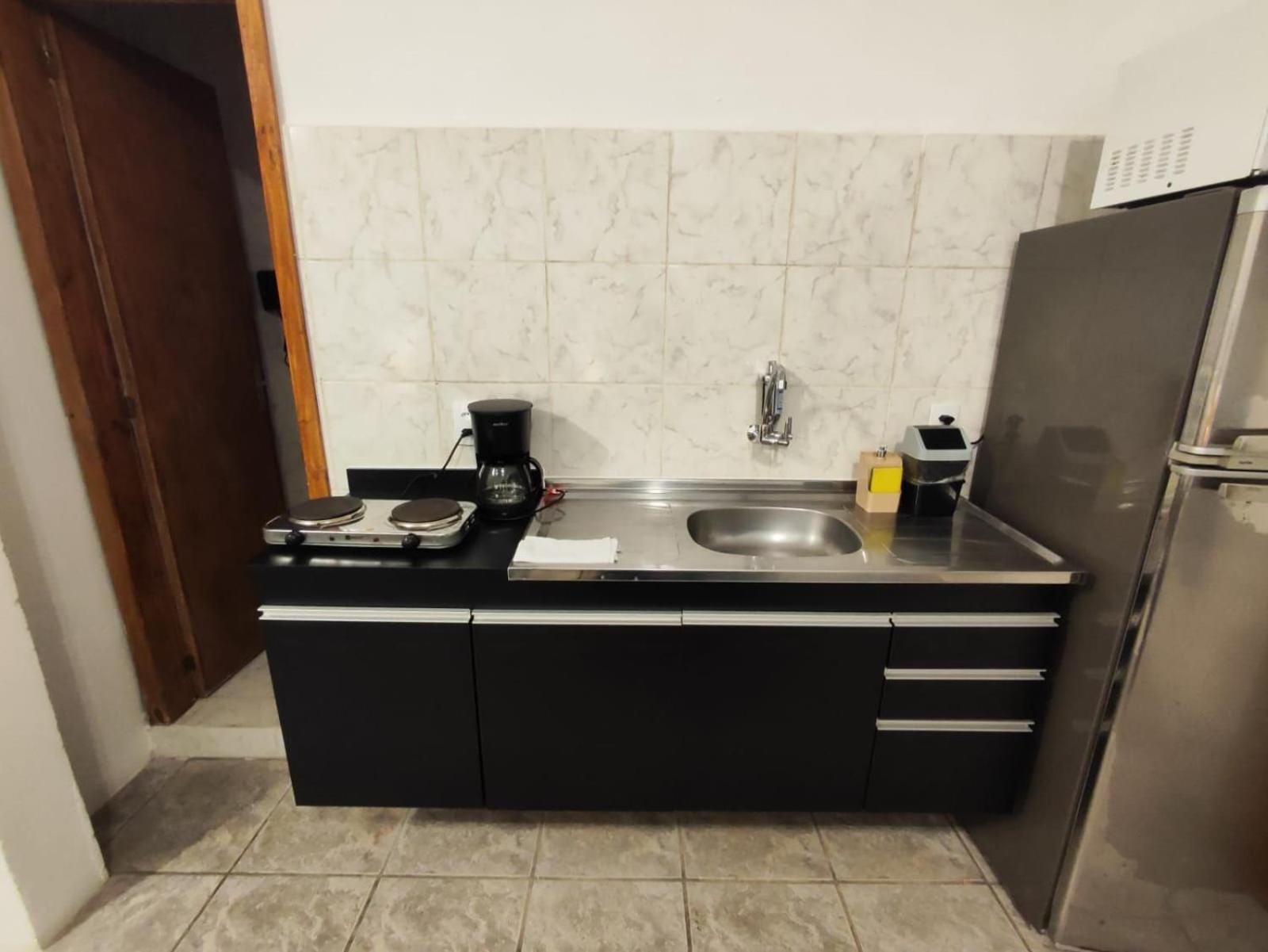 Large Studios 2km from Vila Germanica