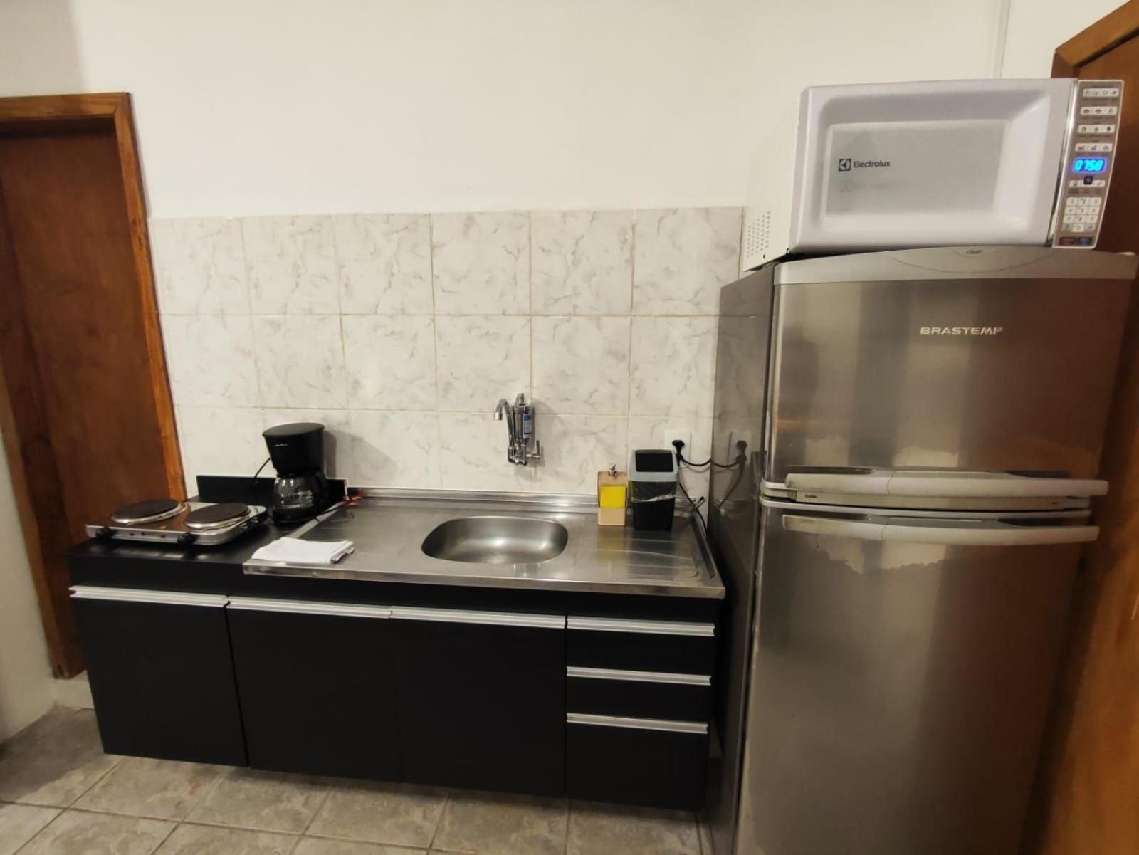 Large Studios 2km from Vila Germanica
