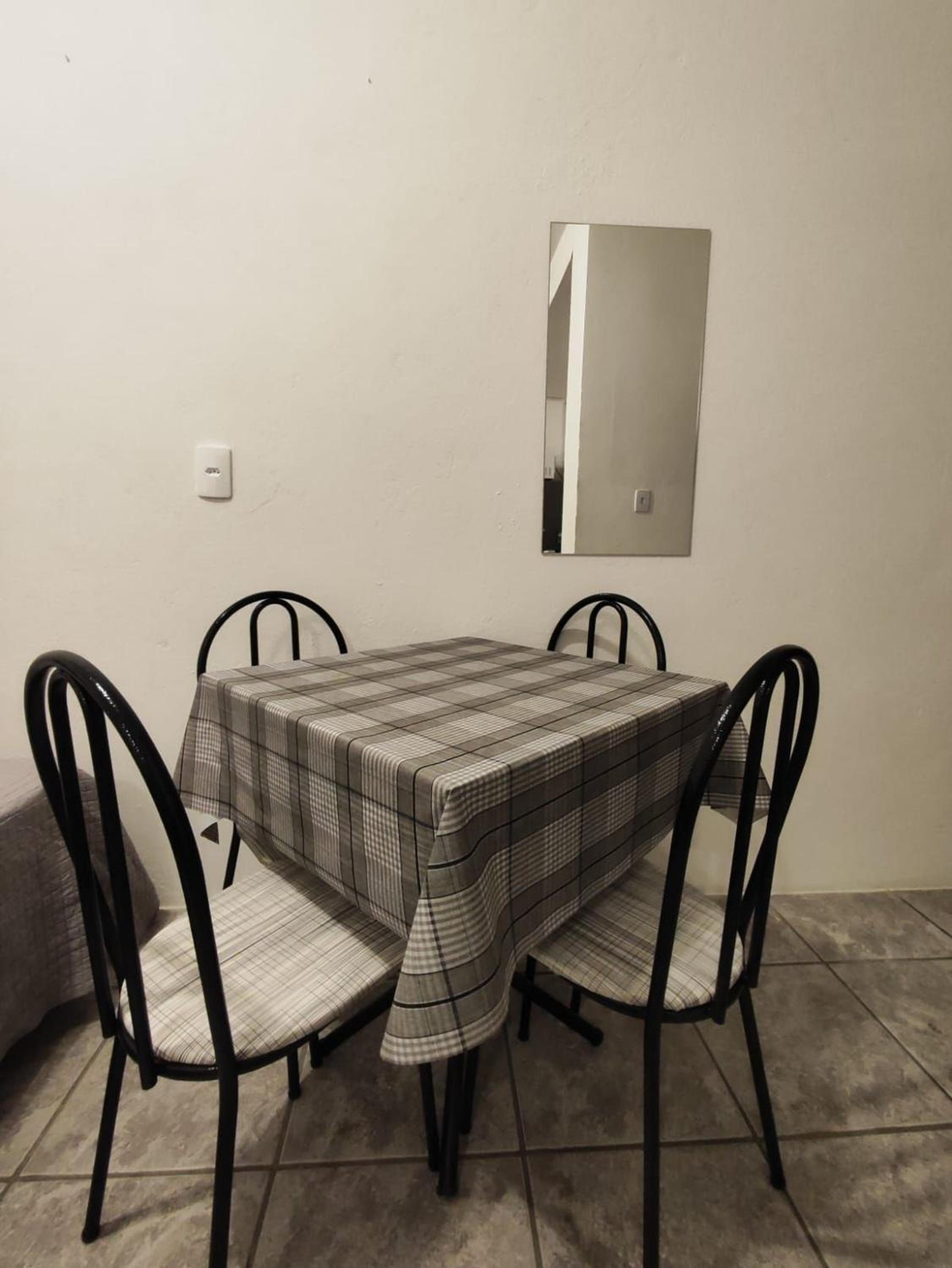 Large Studios 2km from Vila Germanica