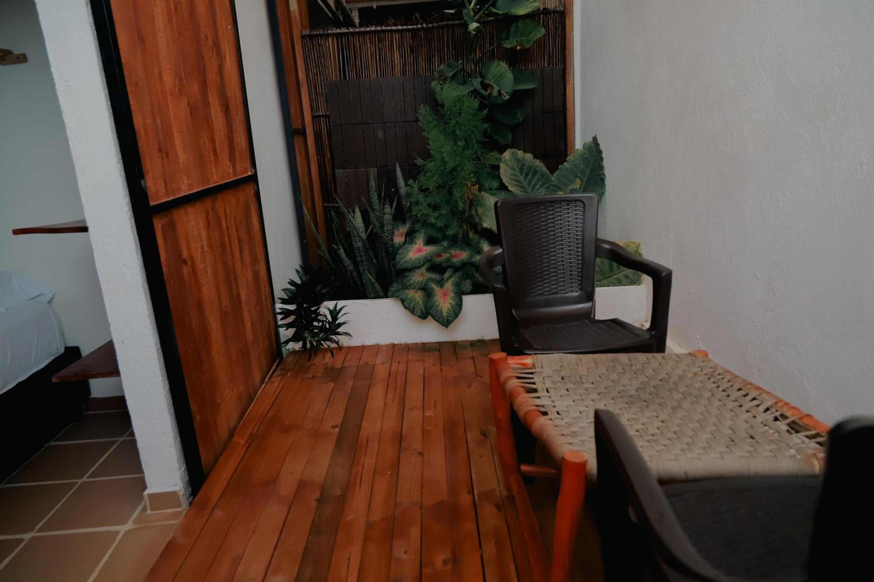 Photo 52