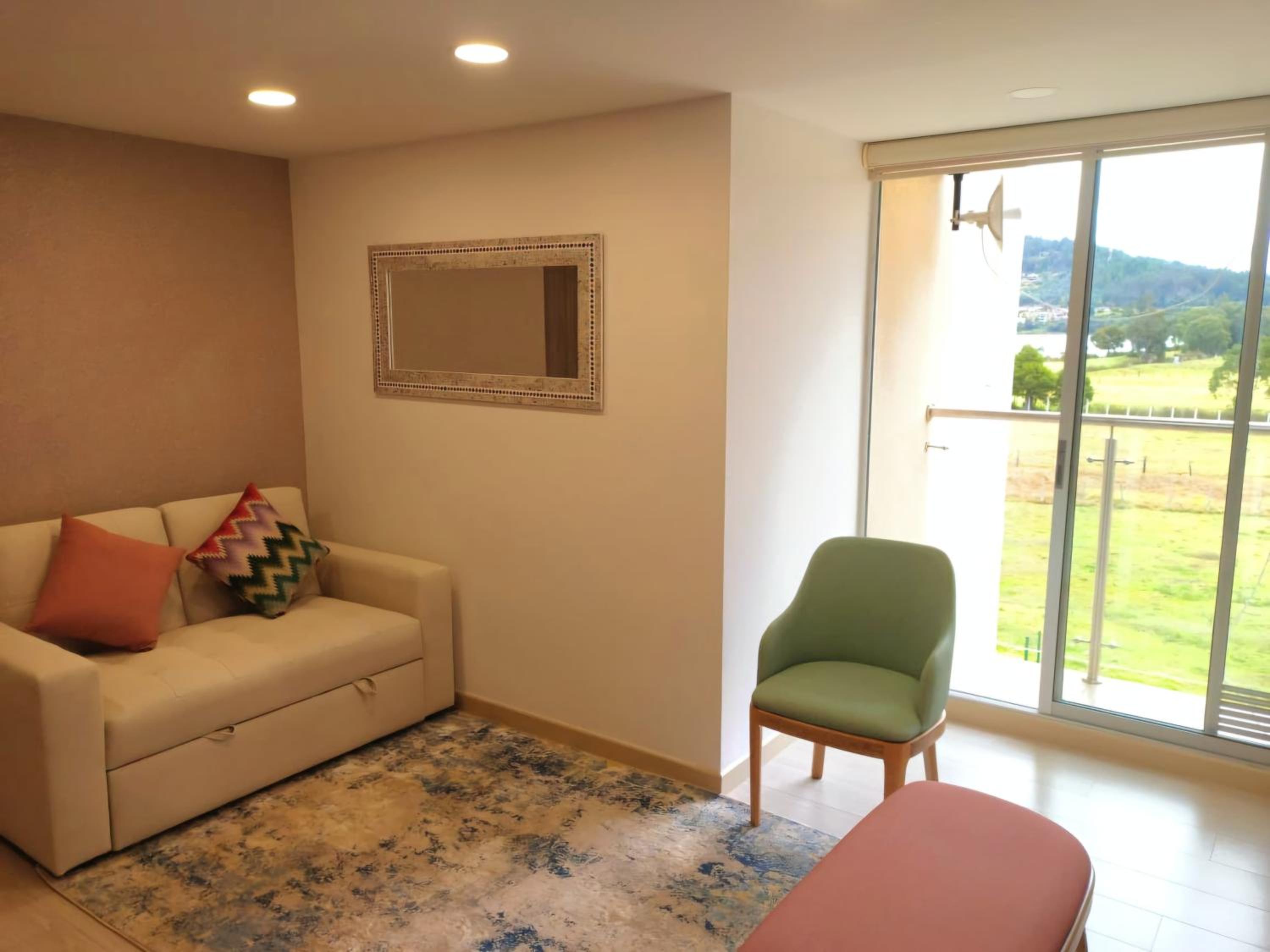 Apartamento de lujo frente al Lago Sochagota