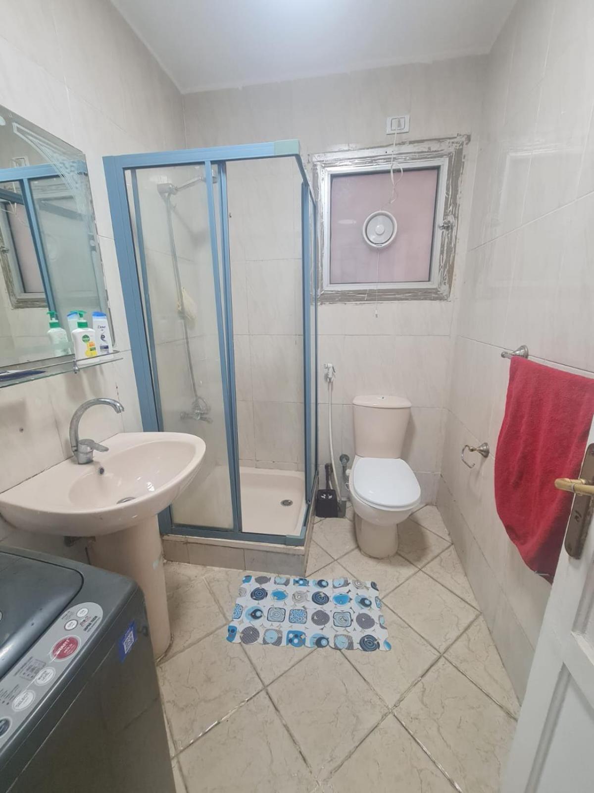 New Cairo Traveler Nest bad