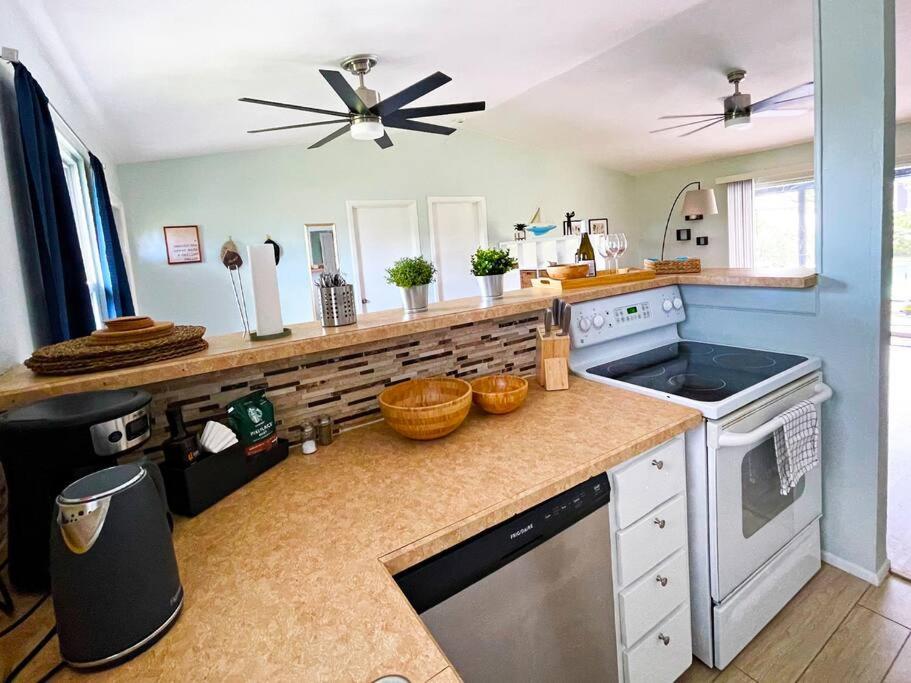 House WhiteHaven in Cape Coral - Property Image 15