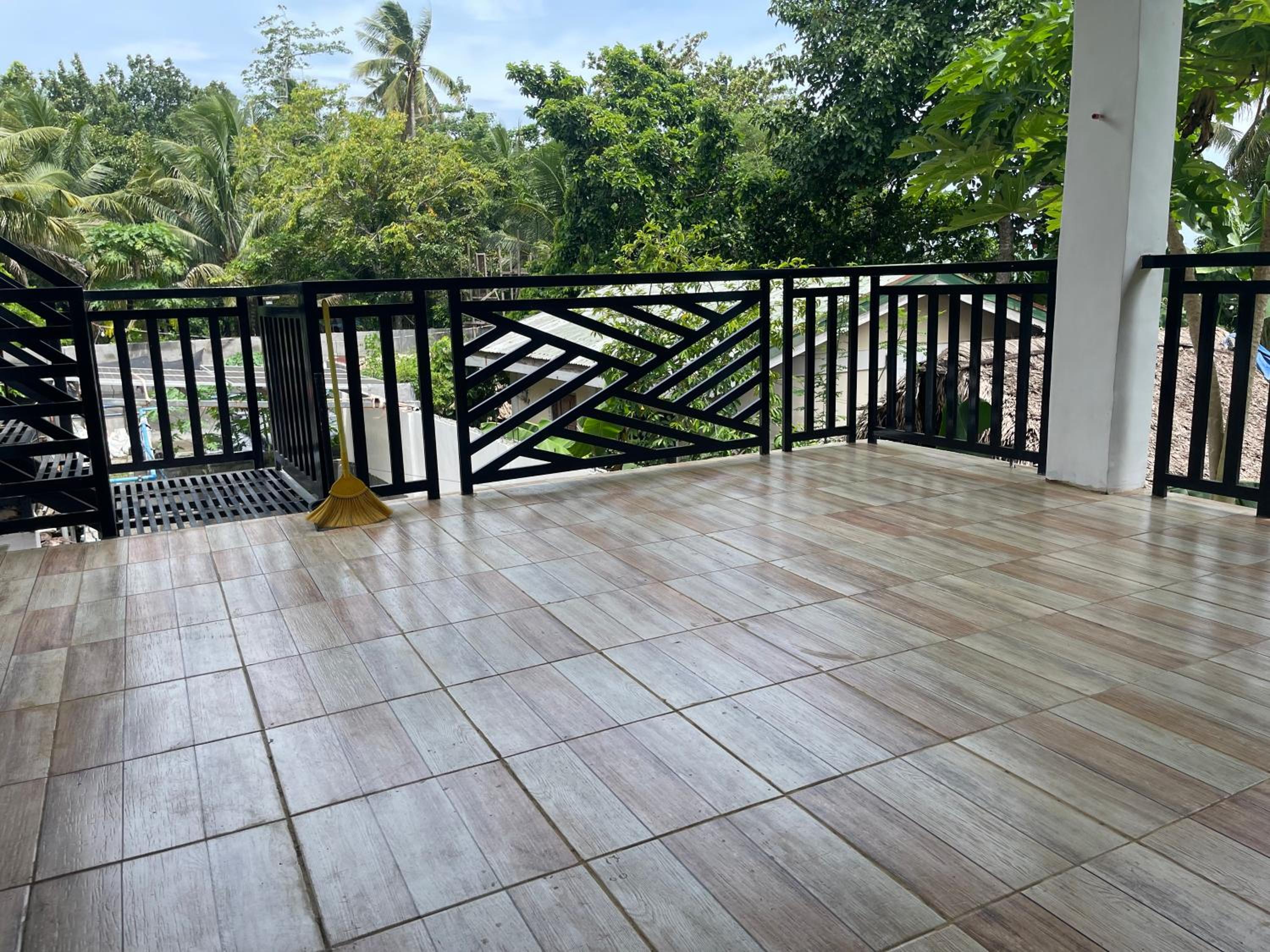 MANEL Guest House - Donsol, Philippines