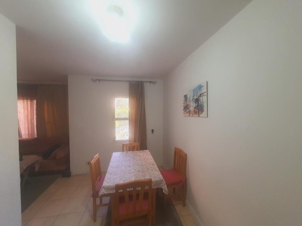 New Cairo Traveler Nest bad