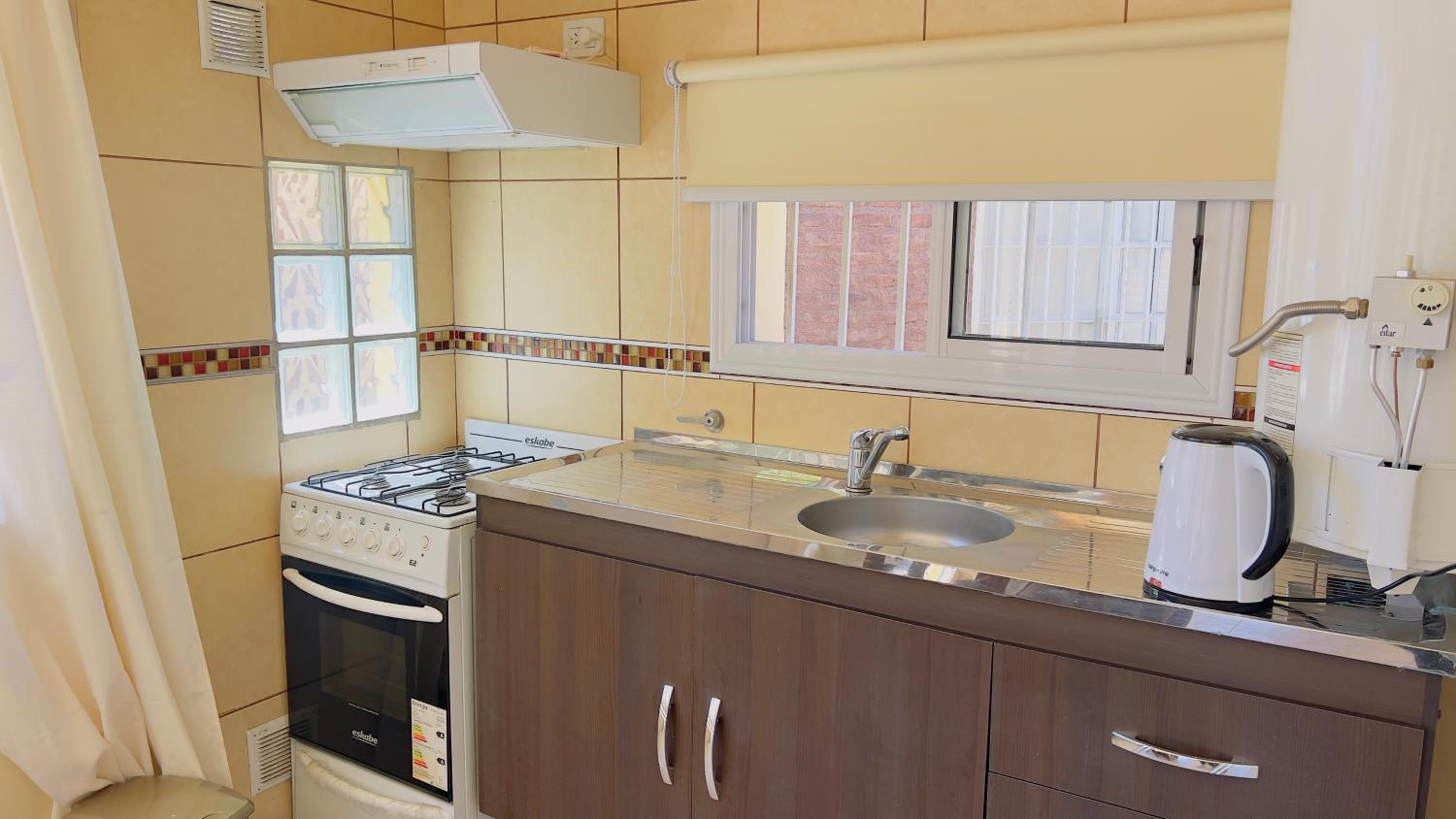 FANTASTICA CASA CON PILETA compartida Y BALNEARIO EN VCP