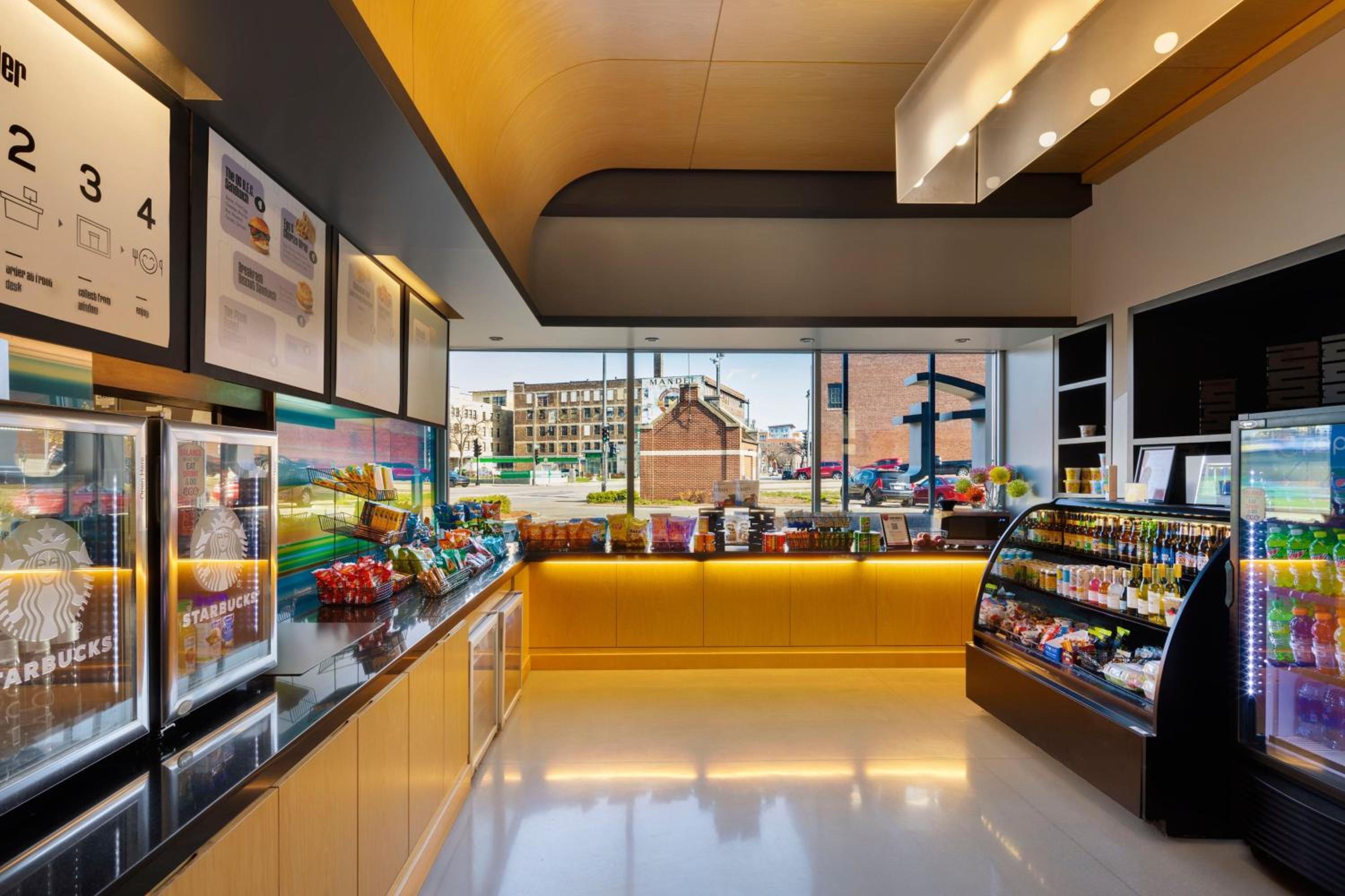 Milwaukee Vacations - aloft Hotel Milwaukee Downtown - Property Image 7