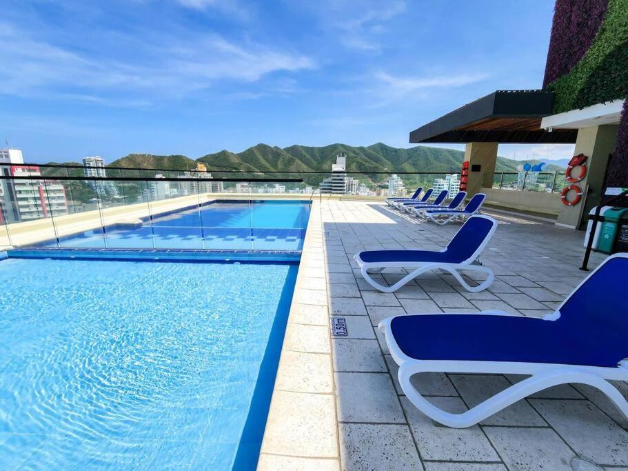 Apartamento moderno Rodadero a 2 cuadras de la playa