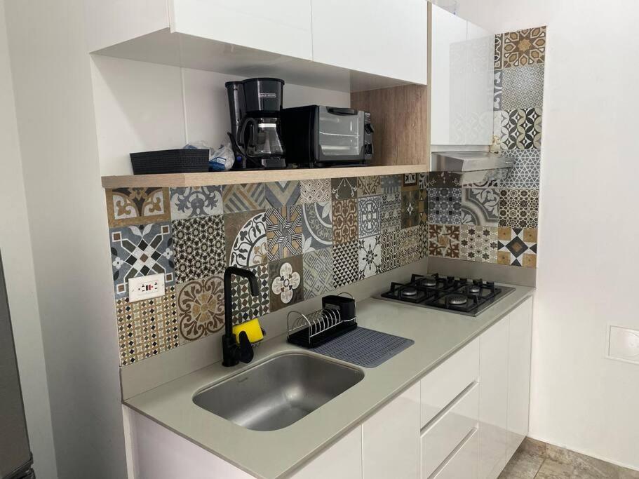 Apartamento moderno Rodadero a 2 cuadras de la playa