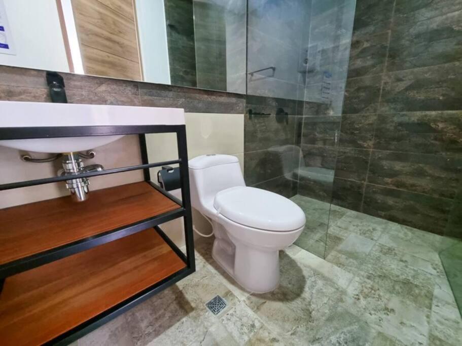 Apartamento moderno Rodadero a 2 cuadras de la playa