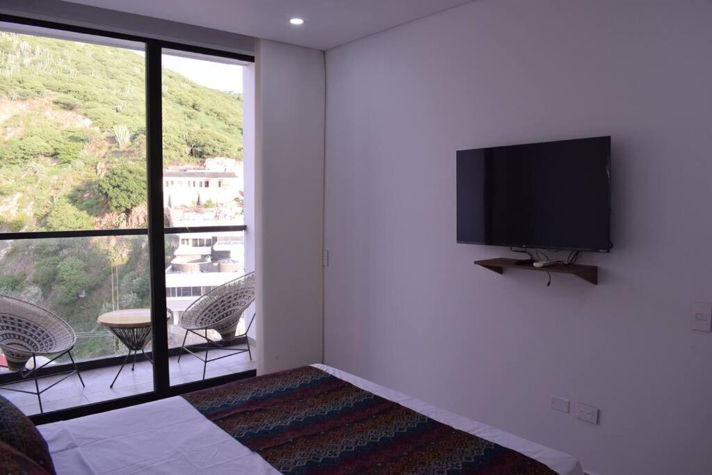 Apartamento moderno Rodadero a 2 cuadras de la playa