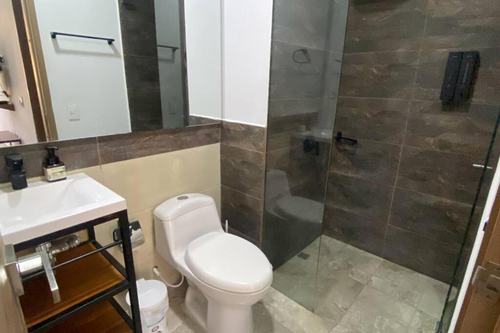 Apartamento moderno Rodadero a 2 cuadras de la playa