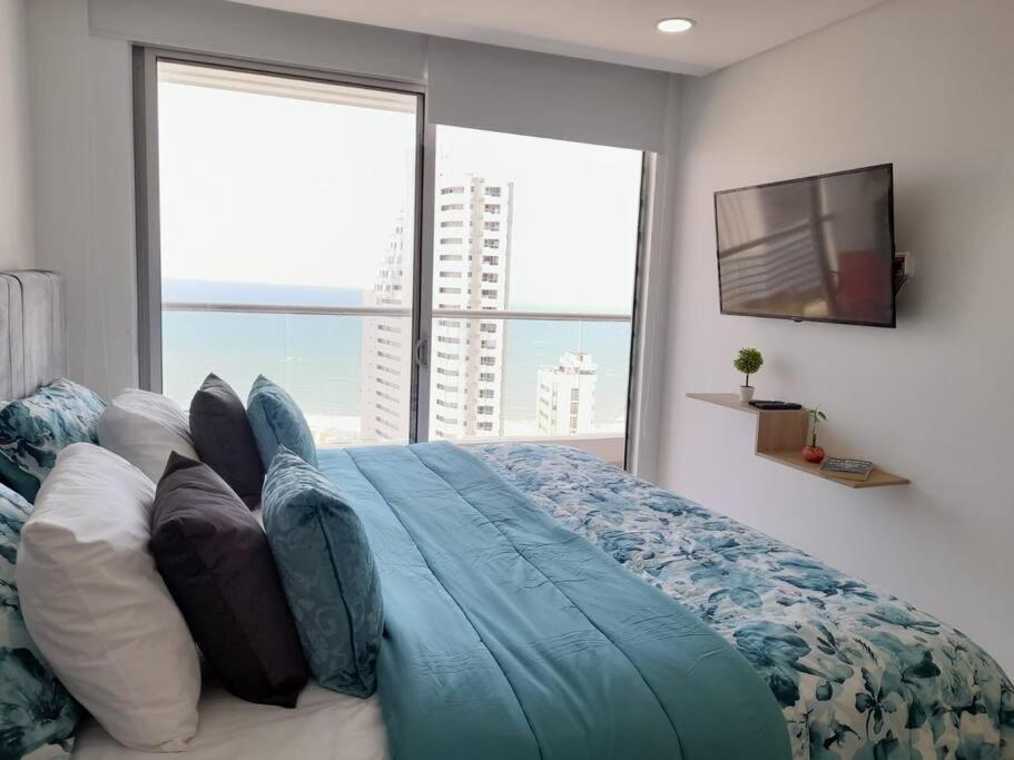 Stunning Oceanview best location 3br 4baths