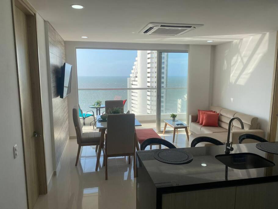 Stunning Oceanview best location 3br 4baths
