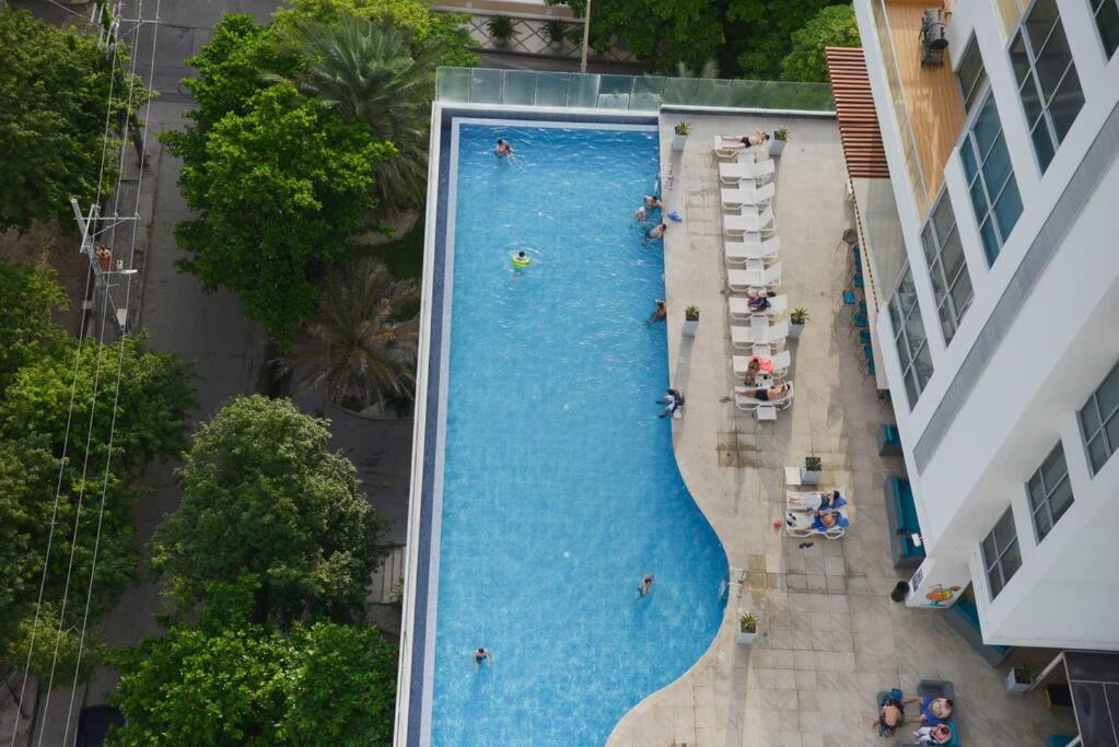 Grand Marina -Sauna-Pool-BBQ-3xTV