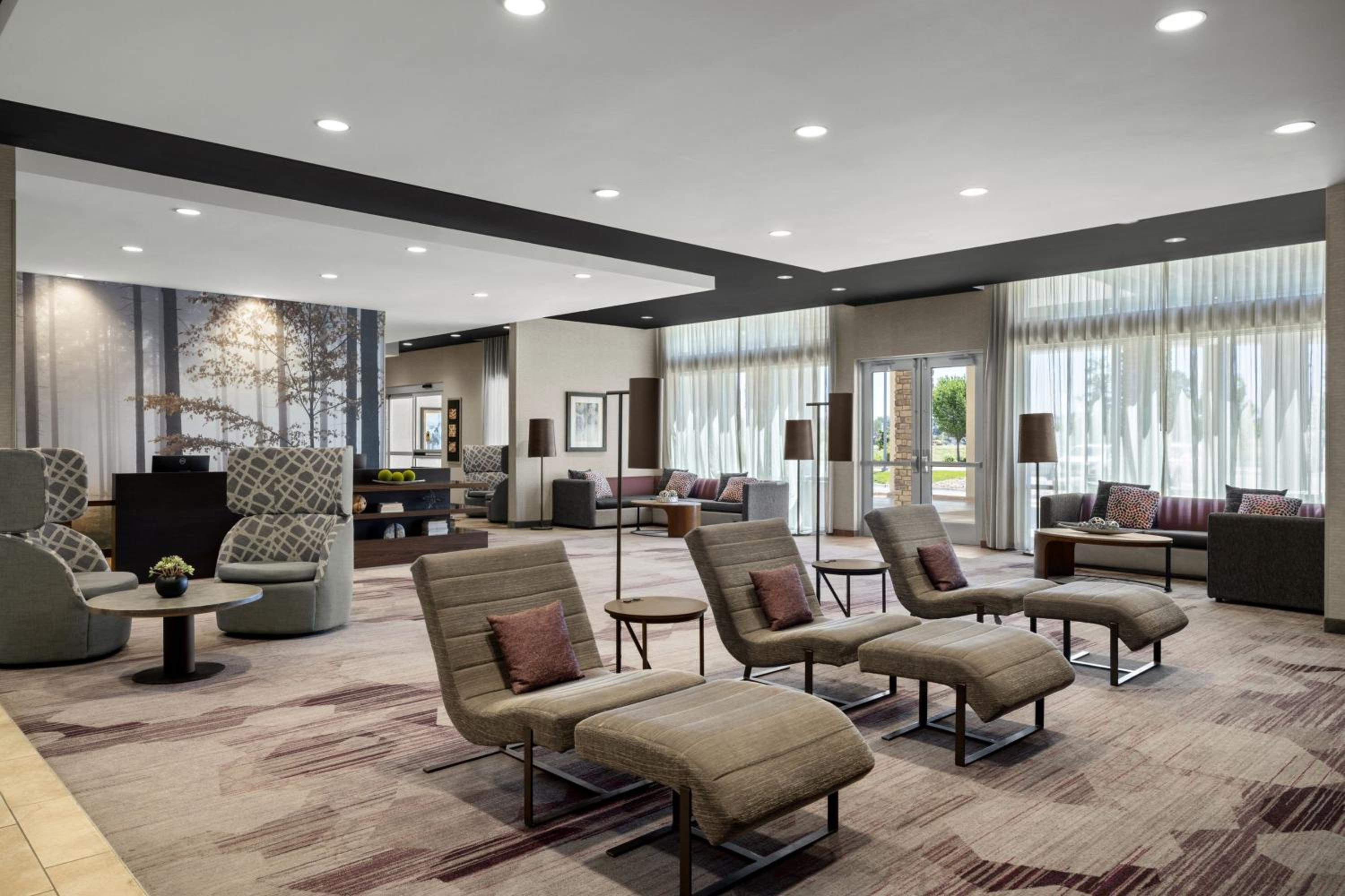 Courtyard by Marriott Omaha Bellevue at Beardmore Event Center - Property Image 30
