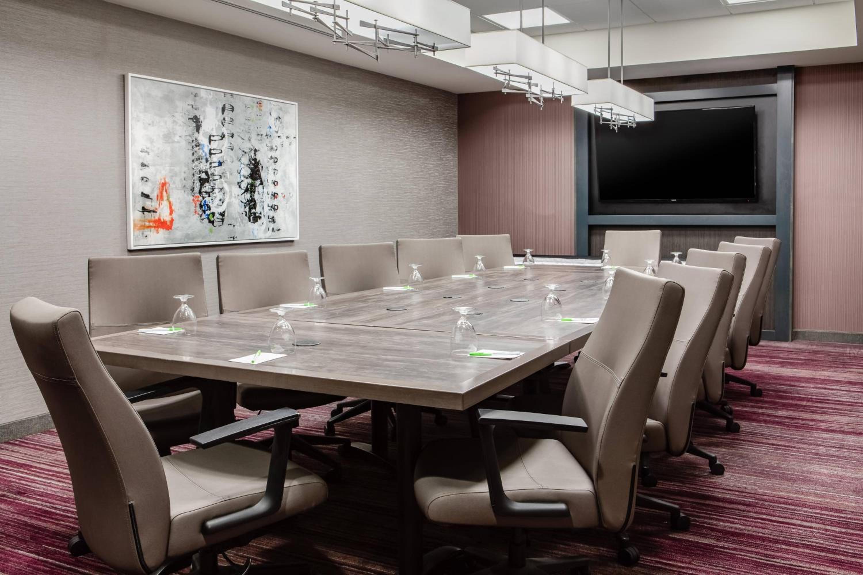 Courtyard by Marriott Omaha Bellevue at Beardmore Event Center - Property Image 18
