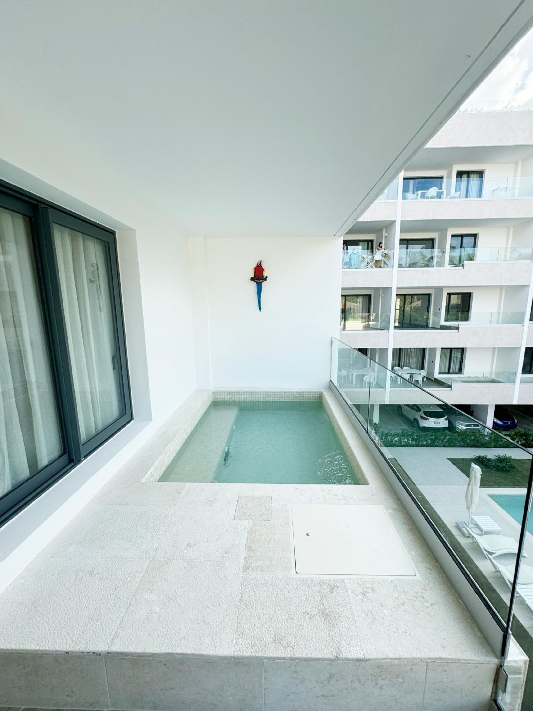 Tropical Relaxing 2 Bedroom Unit with picuzzi