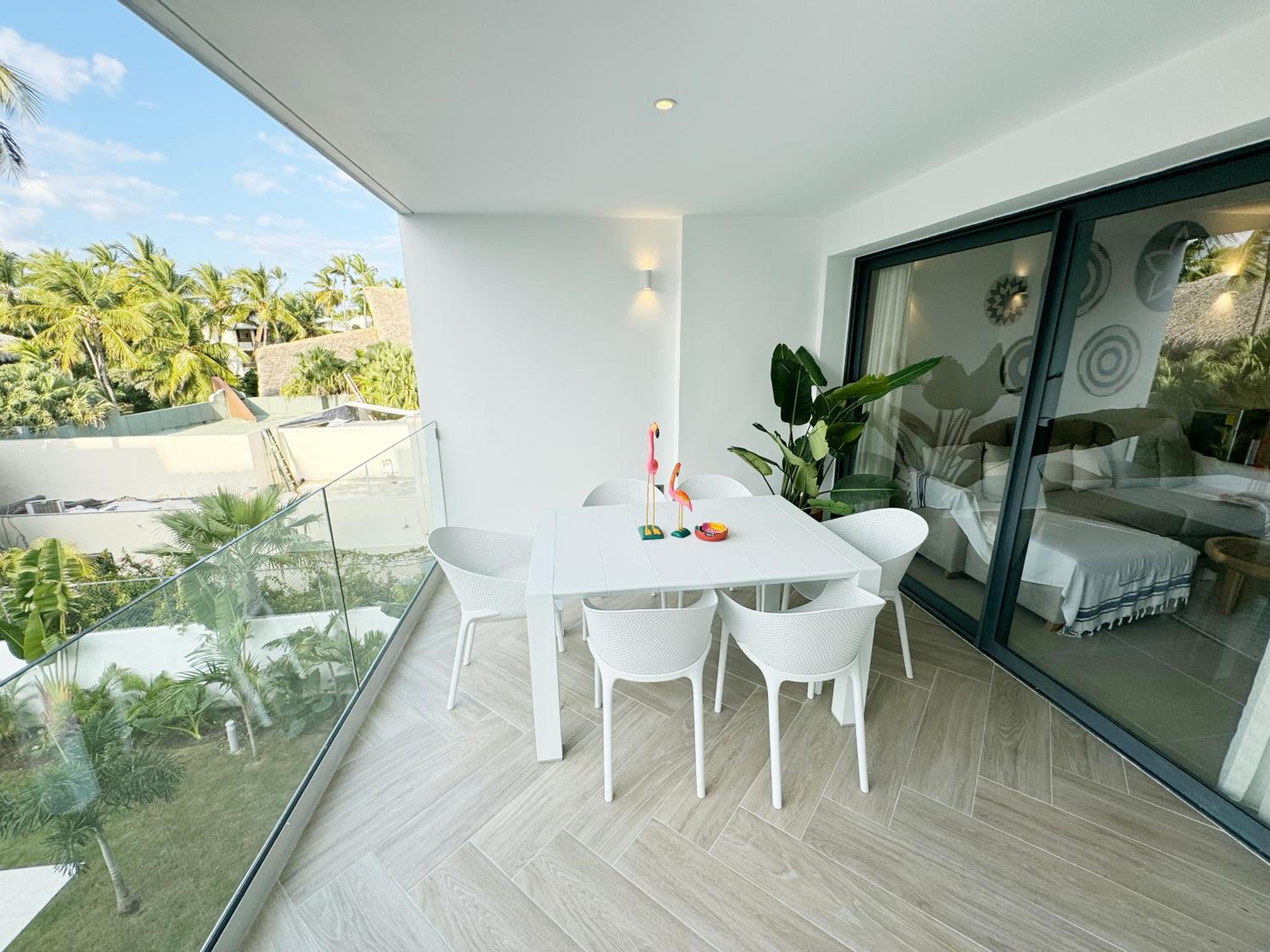 Tropical Relaxing 2 Bedroom Unit with picuzzi