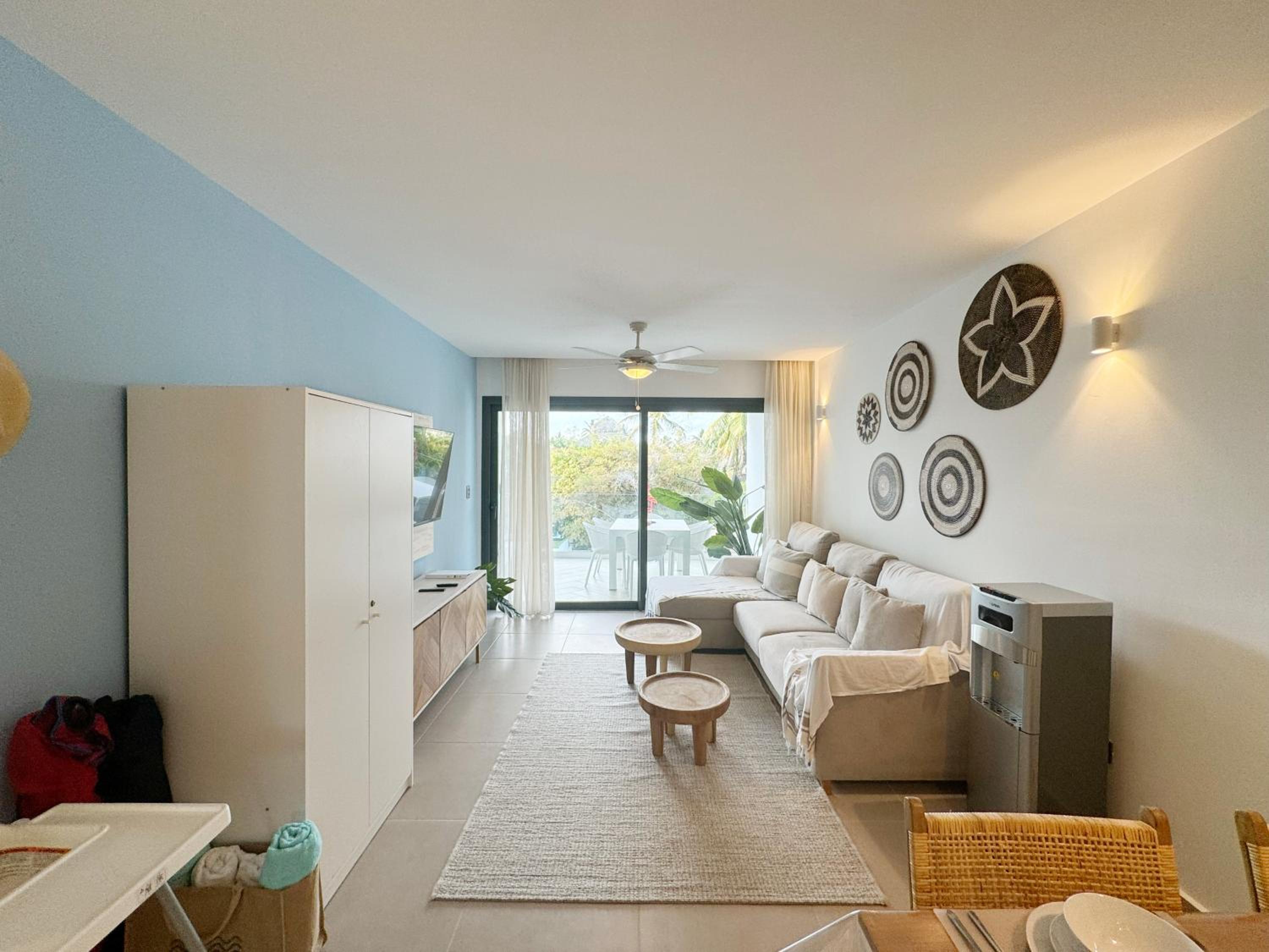 Tropical Relaxing 2 Bedroom Unit with picuzzi