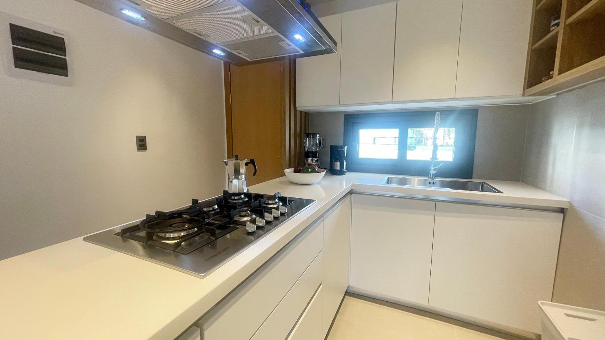 Tropical Relaxing 2 Bedroom Unit with picuzzi