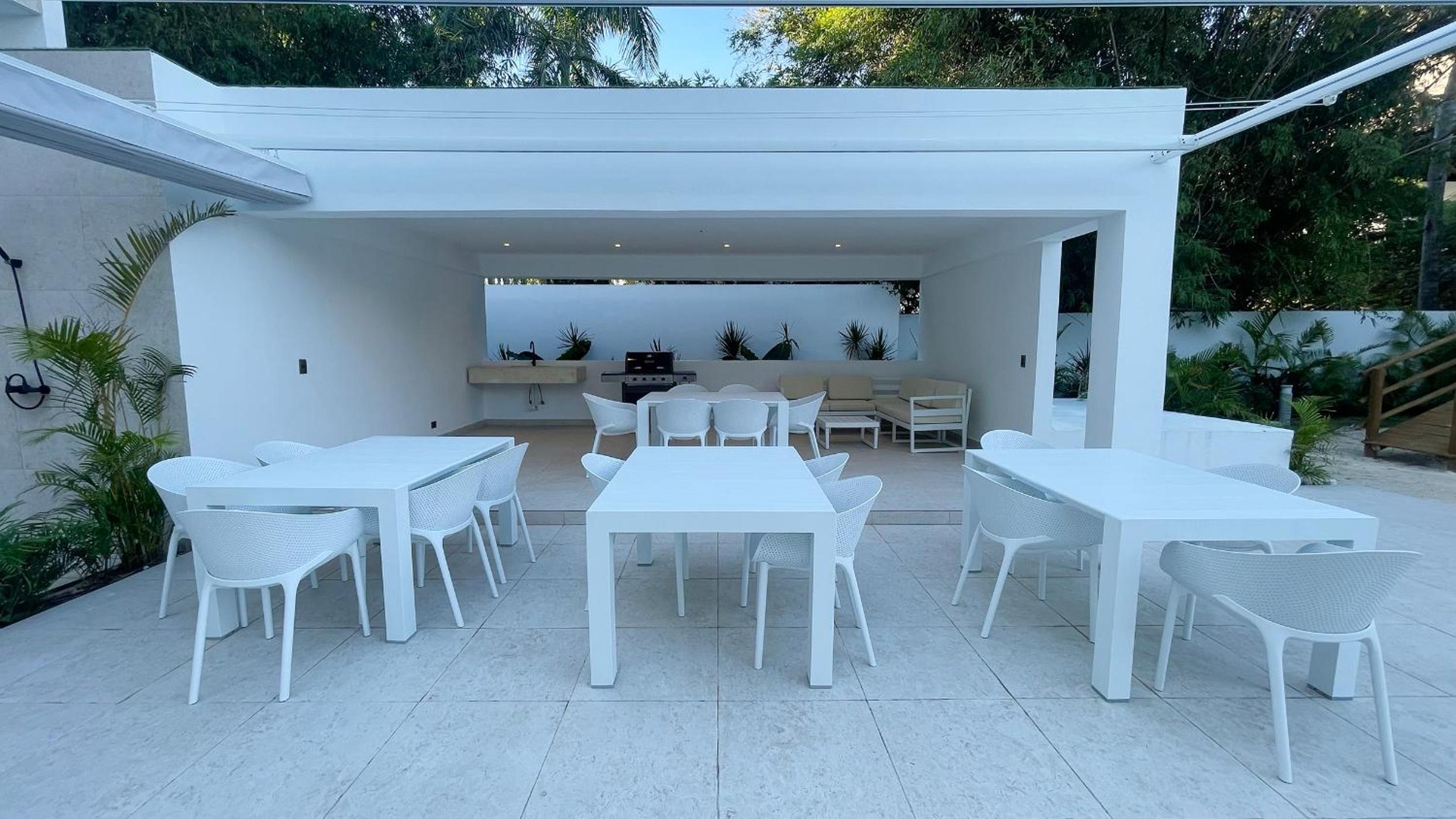 Tropical Relaxing 2 Bedroom Unit with picuzzi