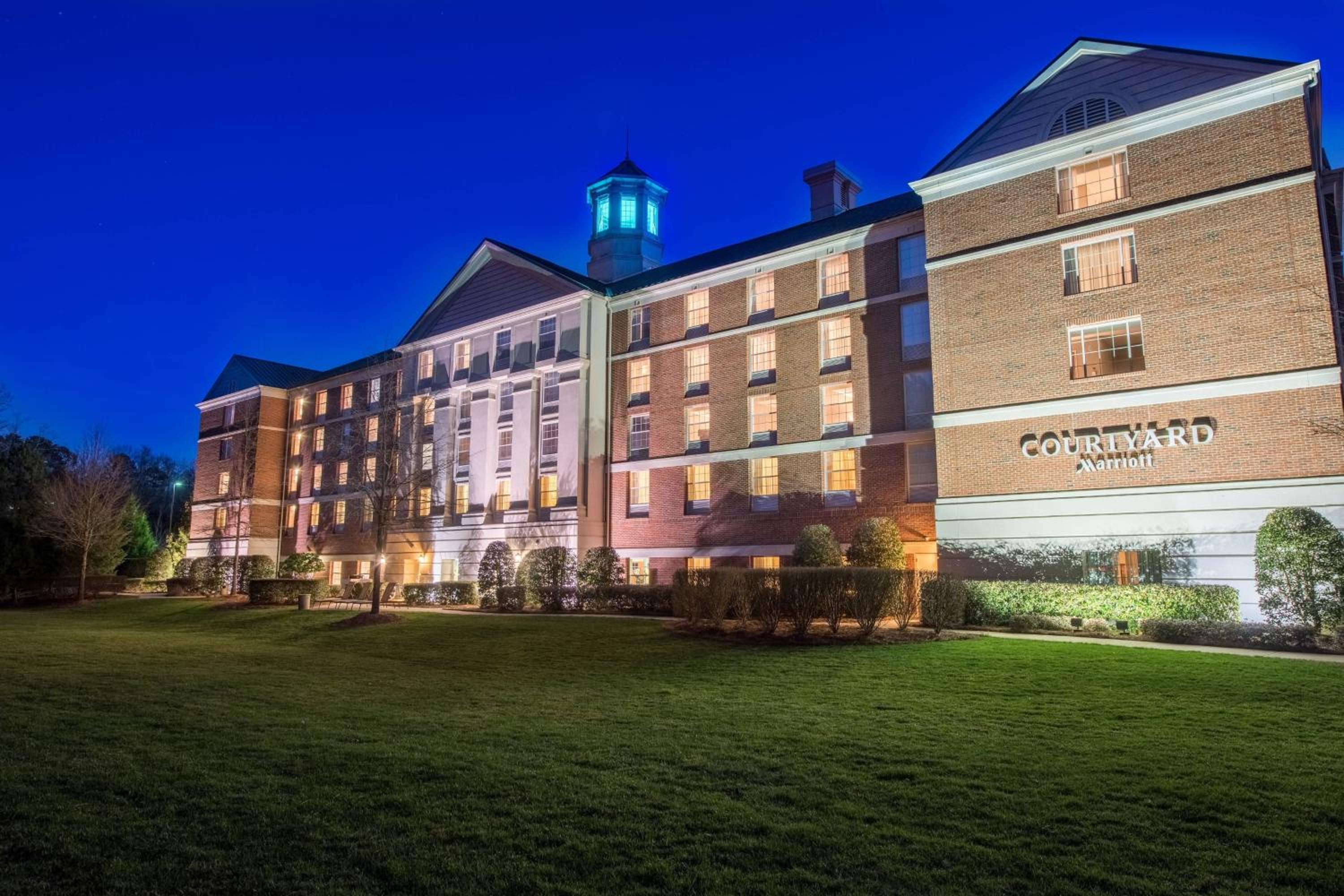 Hotel Courtyard by Marriott Chapel Hill