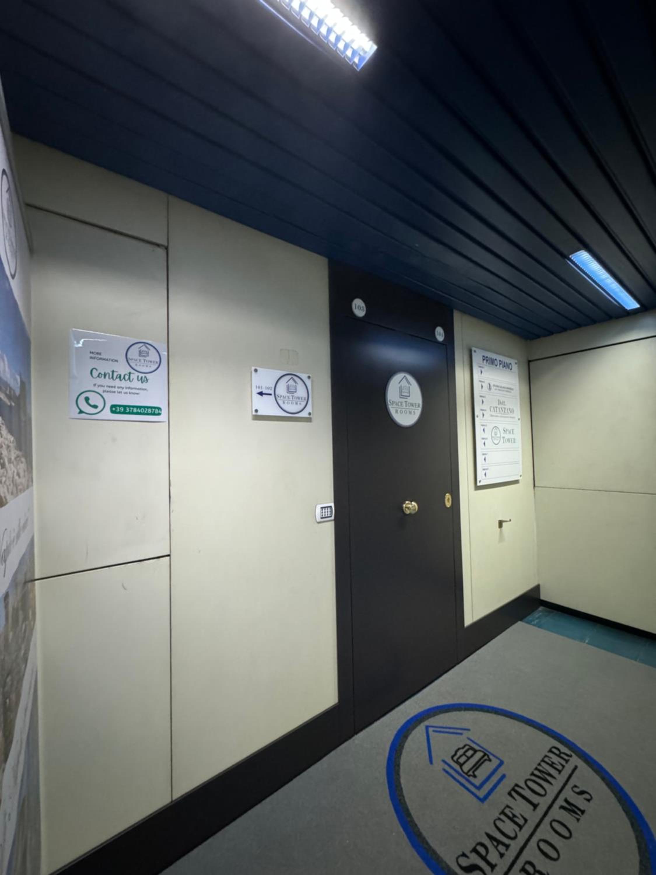 Space Tower Rooms
