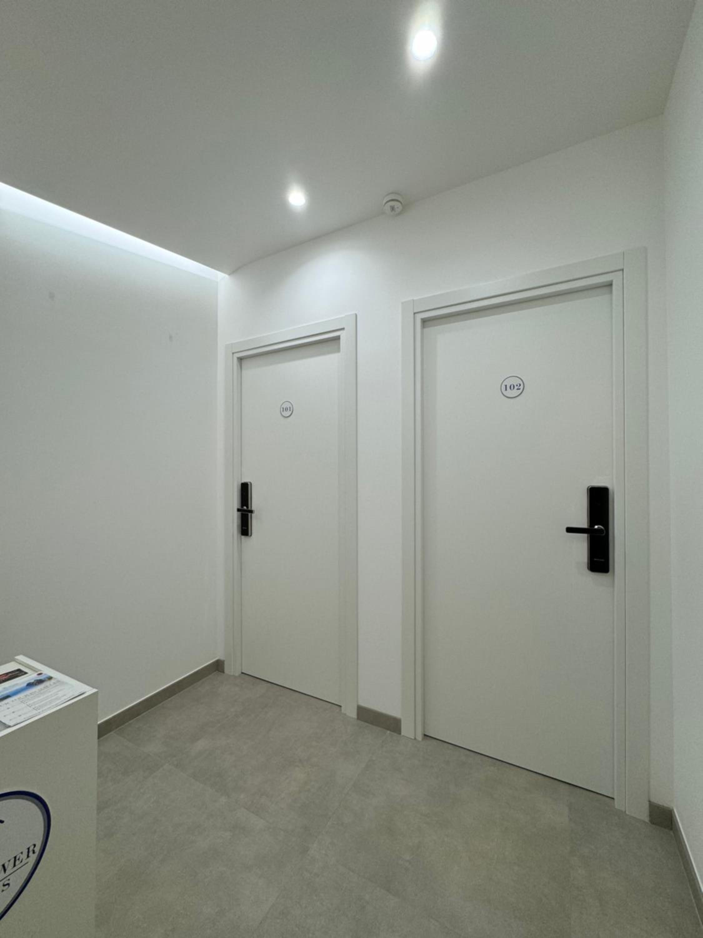 Space Tower Rooms