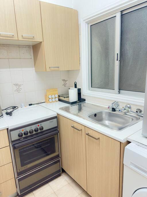 Sea View 1BR With Pool Access