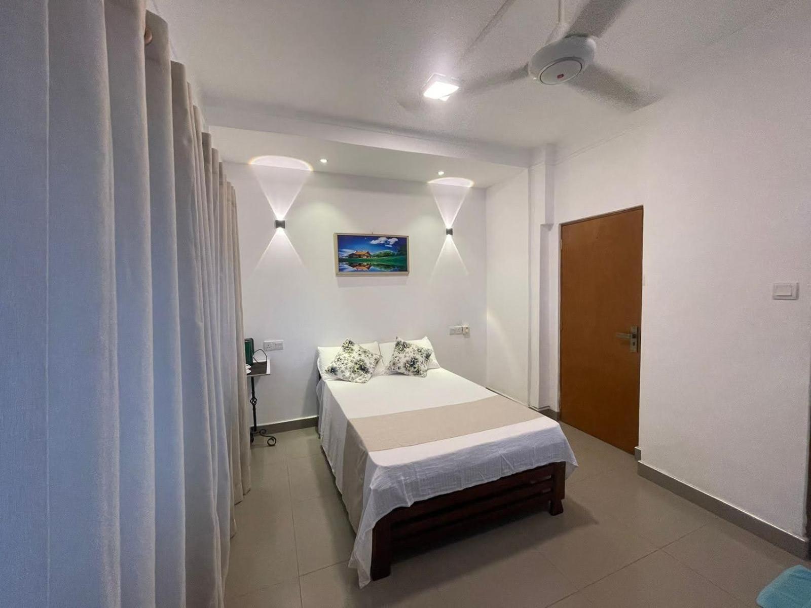 Room near airport in Negombo view 2