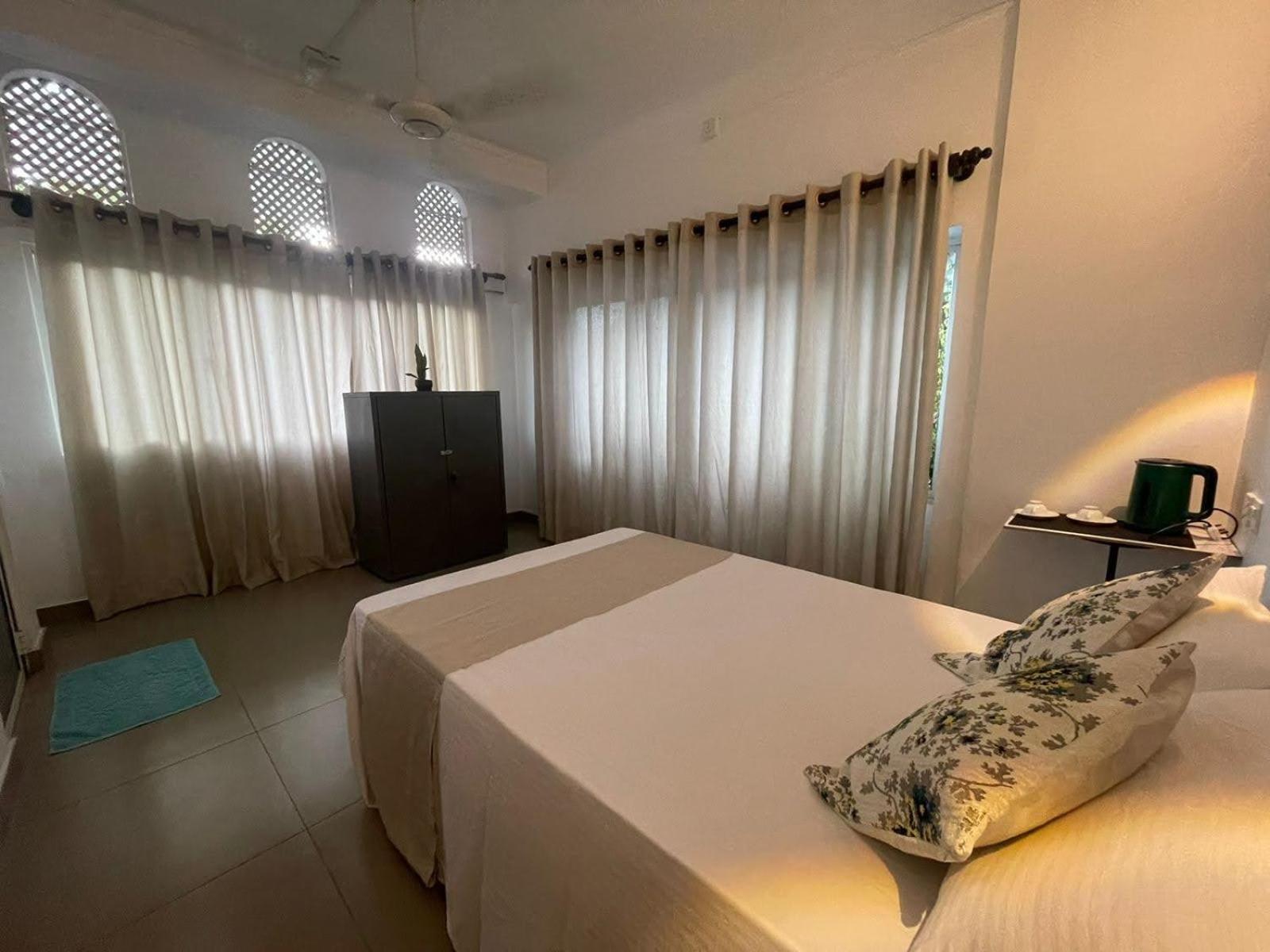 Room near airport in Negombo view 3