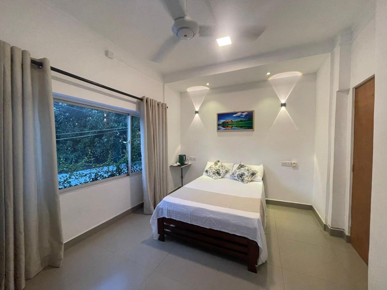 Room near airport in Negombo view 5