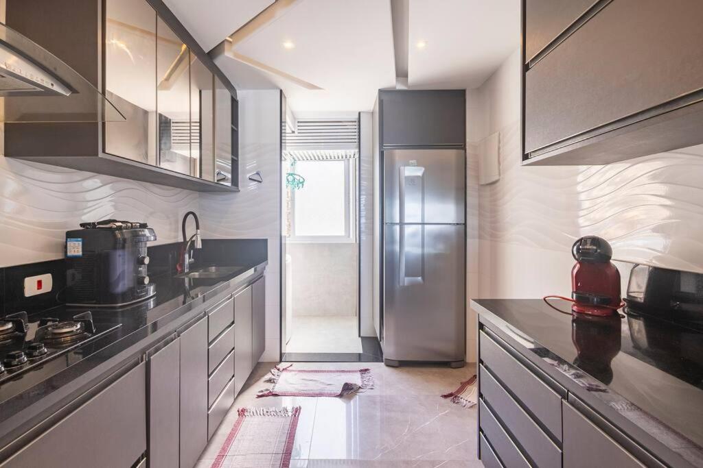 Apartamento pe na areia nas pitangueiras